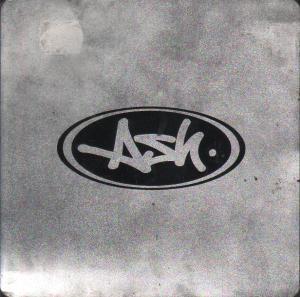 Ash (Irish Group) - Nu Clear Sounds - Cd