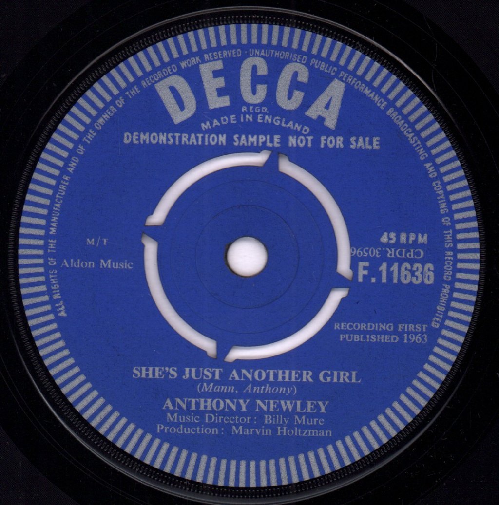 Anthony Newley - There's No Such Thing As Love - 7 Inch