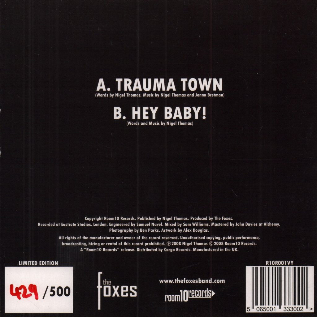 Foxes - Trauma Town - 7 Inch